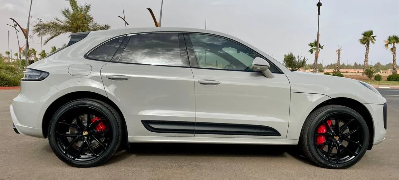 Porsche, Range Rover sport, Lamborghini or equivalent